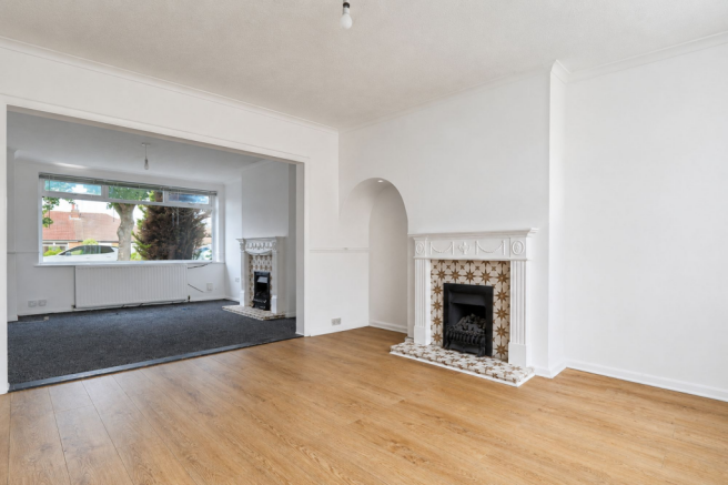 3 bed Semi-Detached to rent Image 5