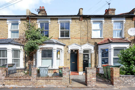 Masterman Road, E6