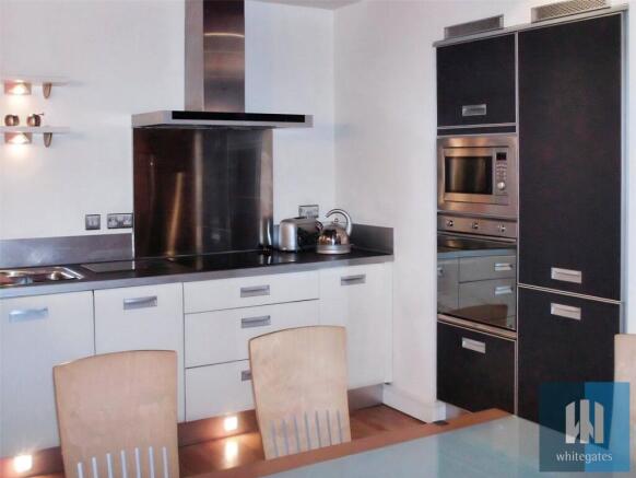 1 bed Apartment to rent Image 4