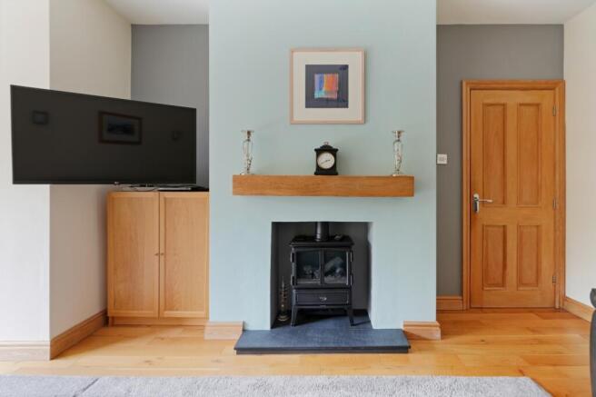 4 bed Detached for sale Image 7