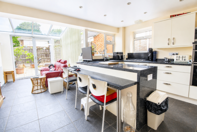 Adam Hendry EweMove estate and lettings agent in D