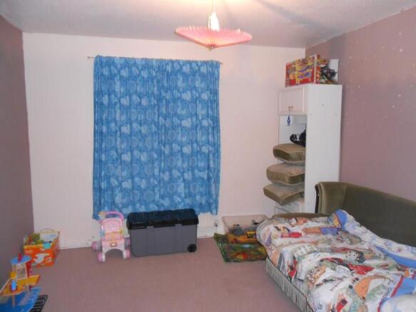 33 Bringhurst Bedroom.JPG