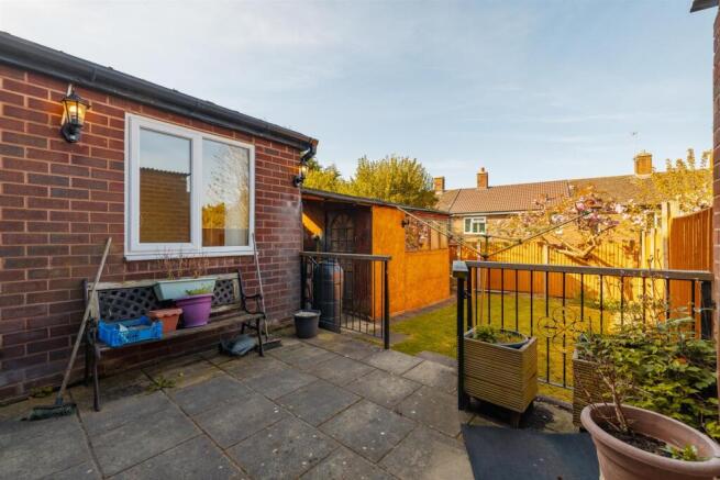 17 Shakespeare Rd-15.jpg
