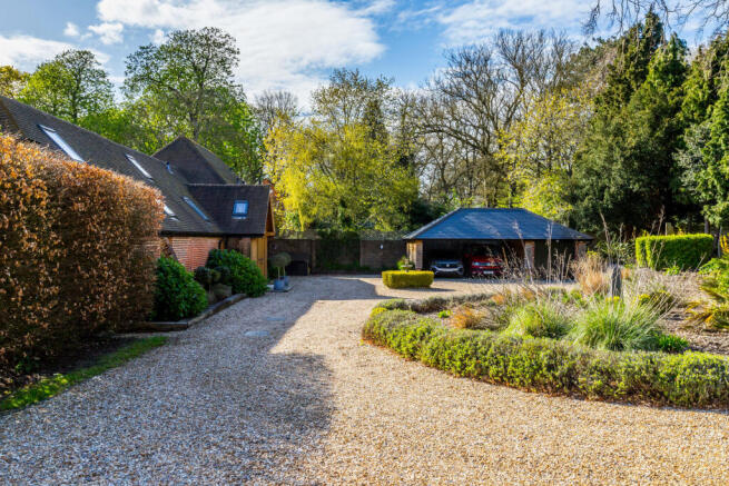 West Ashling Road, Chichester, West Sussex, PO18 photo 4
