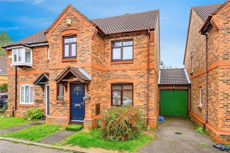 Muirfield, Luton, Bedfordshire, LU2