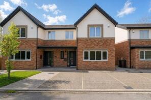 2, Crown Gardens, Wakefield WF2 0GW