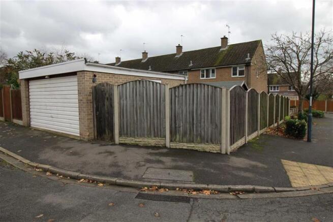 DOUBLE GARAGE