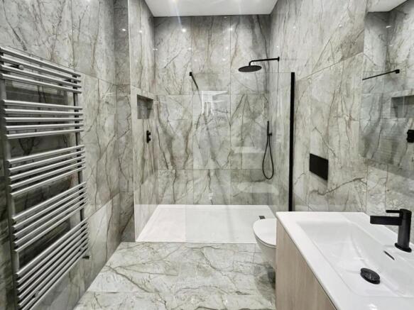 hanwell shower.jpg
