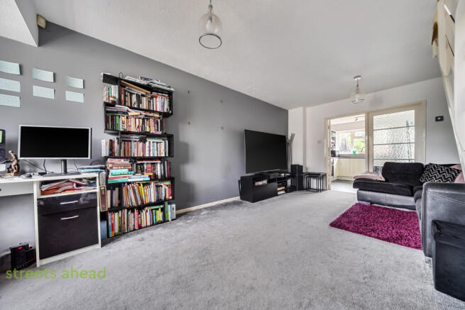 ba04e5f4-8ef9-492...