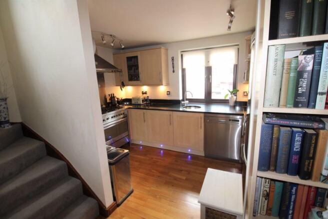 Kitchen 2