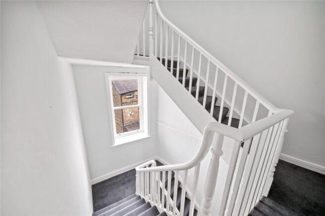 4 bed Terraced for sale Image 10