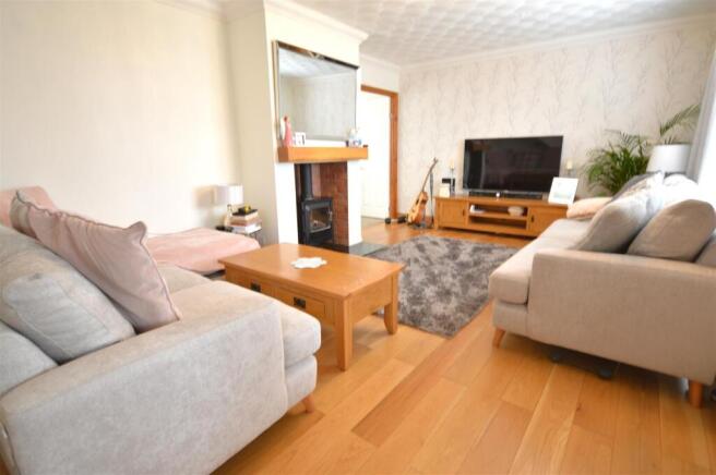 Teesdale Road, Corby photo 4