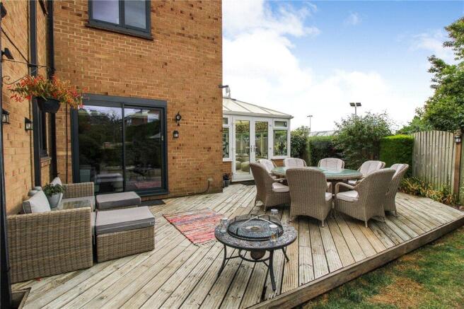 3 bed Detached for sale Image 9
