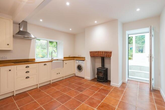 83 Castle Road-08725