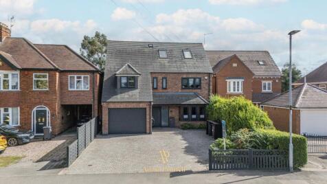 Coventry Road, Burbage, LE10