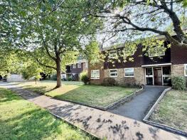 24, Selkirk Close, Wimborne BH21 1TP