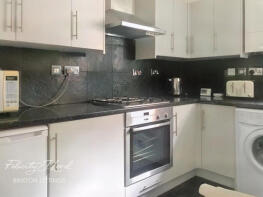 72, Arlington Lodge, Brixton Hill, London SW2 1RF