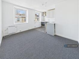 Flat 4, 42, Wellington Street, Gloucester GL1 1RD