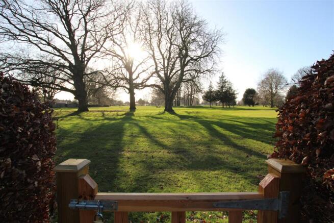GOLF COURSE