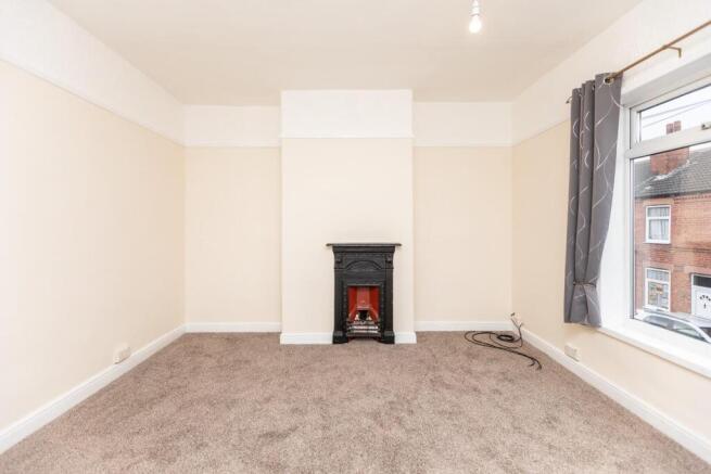 3 bed Terraced for sale Image 9