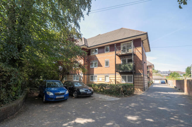 1508747-4-6a7f4f3...