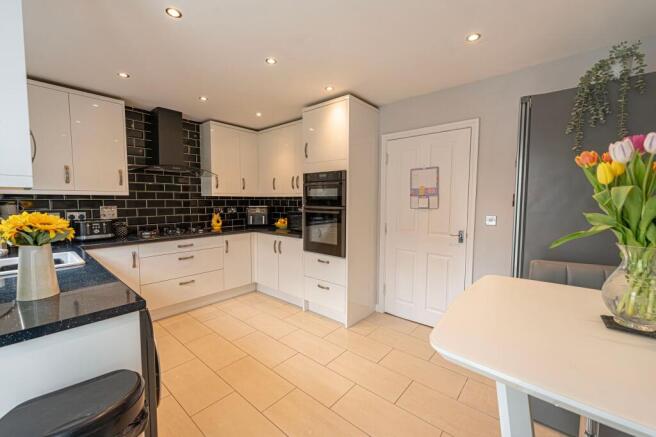 Kitchen / Diner