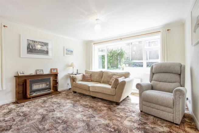 Living Room.jpg