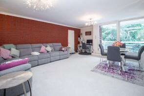 Flat 12, Leamington House, Stonegrove, Edgware HA8 7TN