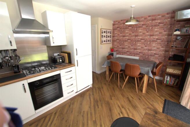 kitchen diner .jpg