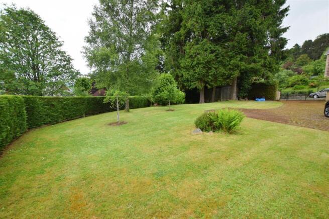Front Garden.JPG