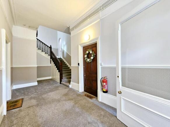 1 bed Flat for sale Image 9