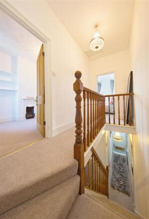 233 Moorland Rd 1222.jpg