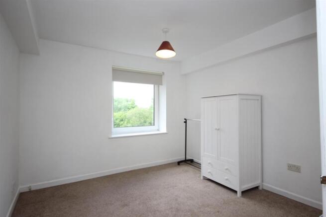 Bedroom 2.JPG