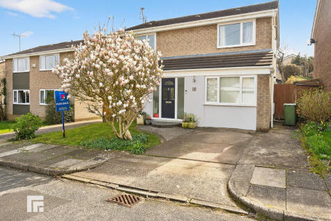 Hazel Tree Close, Radyr, Cardiff