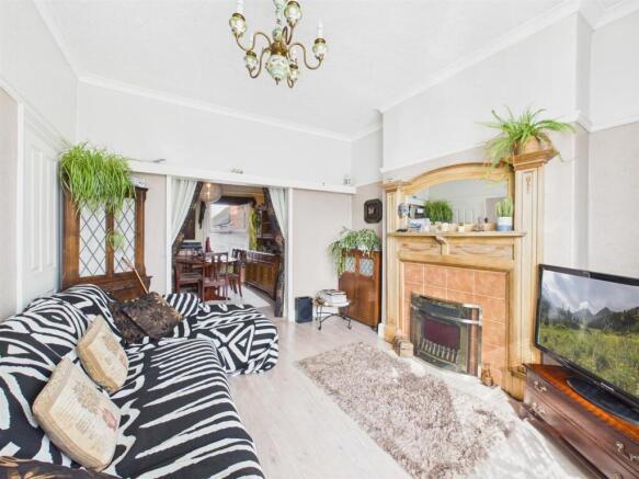 Lounge: