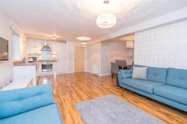 Lounge/Kitchen