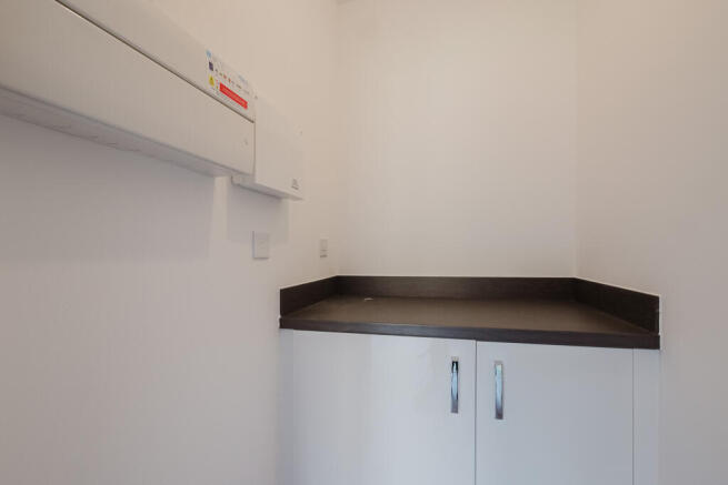 3 bed House to rent Image 9