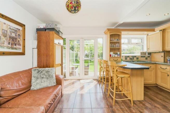 Kitchen/ Diner