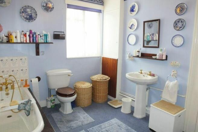 Ground Floor Bathroom