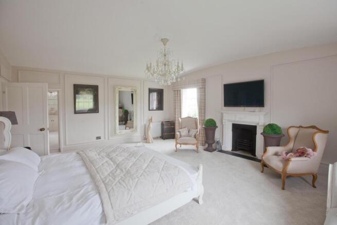 THE OLD VICARAGE - BROCHURE PHOTO E.jpg