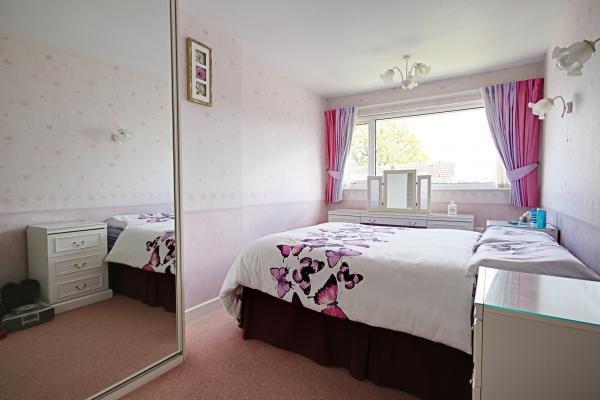 Bedroom 1 (Double)