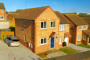 18, Arnall Close, Knottingley WF11 0EL