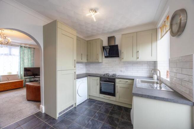 2 bed Terraced for sale Image 4
