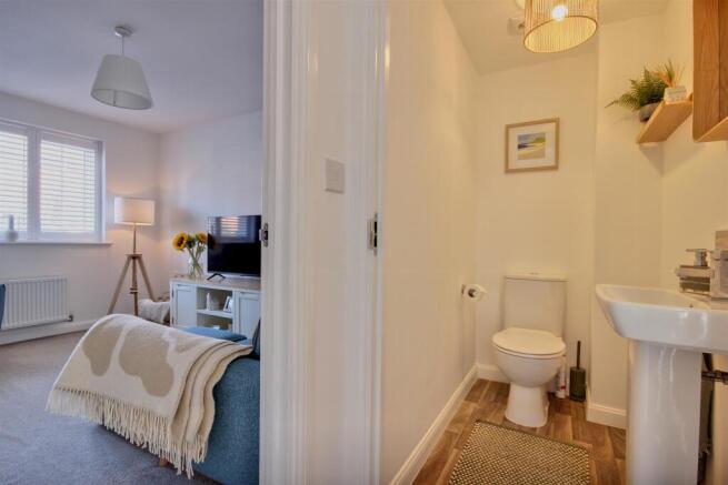 2 bed Terraced for sale Image 5