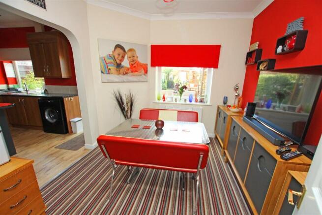 Dining room.jpg