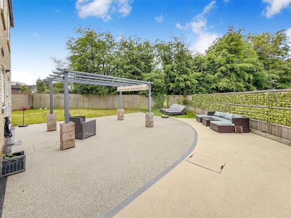 3 bed Detached for sale Image 10