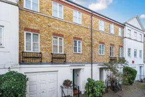 11, Vestry Mews, London SE5 8NS