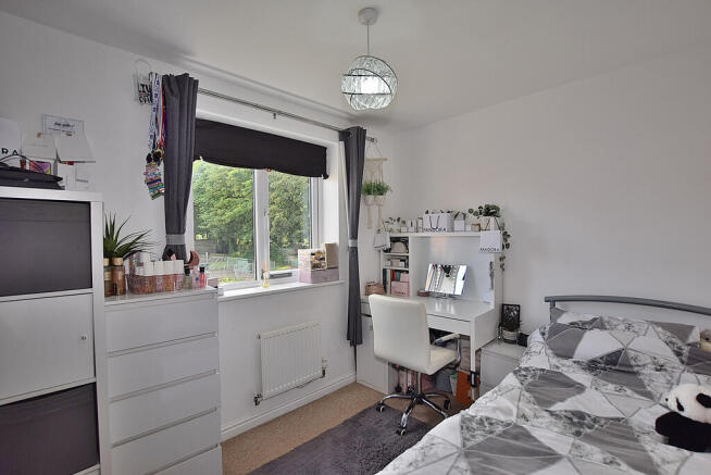 3 bed Semi-Detached for sale Image 11