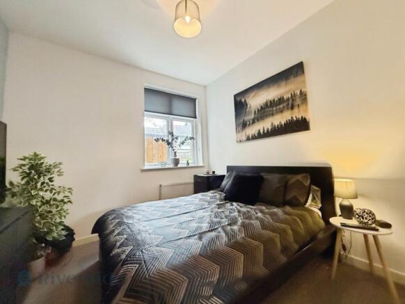 4 bed Block of Apartments for sale Image 5
