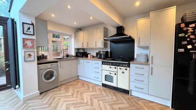 LIVING DINING KITCHEN